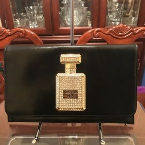 🔥🔥BRAND New Fashionable Purse w/Rhinestones🔥🔥